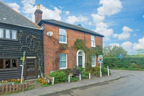 3 bedroom detached house for sale, Fostall, Hernhill, Faversham, Kent