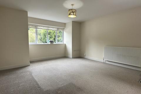 2 bedroom apartment to rent, Danecourt Road, Lower Parkstone