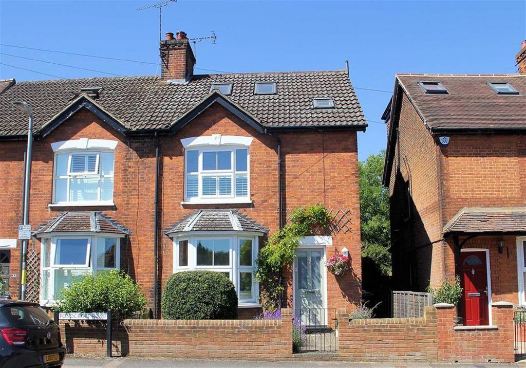 Pondcroft Road, Knebworth, SG3 6DB 3 bed semidetached house £515,000
