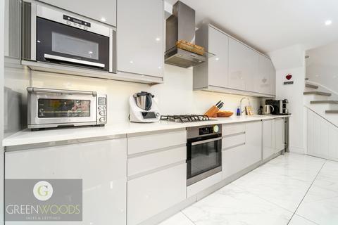 2 bedroom flat for sale, Osborne Road, Kingston Upon Thames, KT2