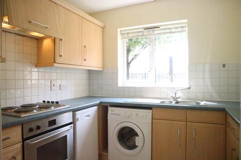 2 bedroom flat to rent, Kingston, Kingston, Surrey, KT2