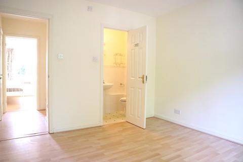 2 bedroom flat to rent, Kingston, Kingston, Surrey, KT2