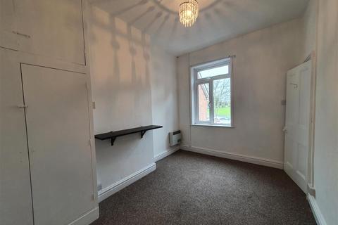 1 bedroom flat to rent - High Street, Winsford