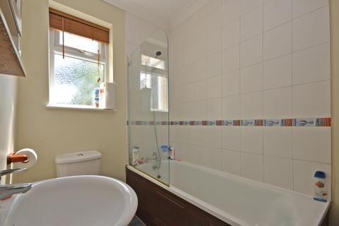 1 bedroom flat to rent, Marlborough Close, Colliers Wood