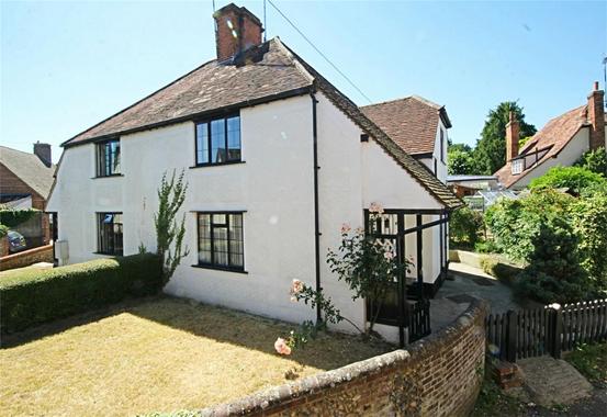 Elephant Green Newport Saffron Walden Essex 2 Bed Cottage