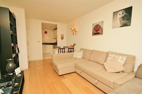 1 bedroom apartment to rent - High Point Village, South Hayes