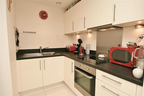 1 bedroom apartment to rent - High Point Village, South Hayes