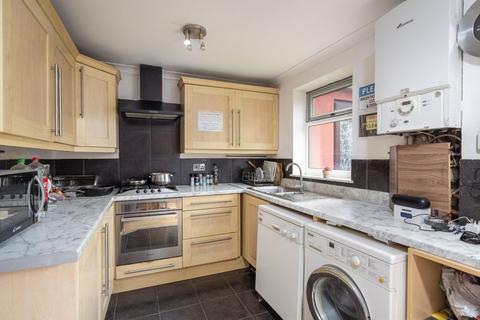undefined, Langport Court, Walton-On-Thames