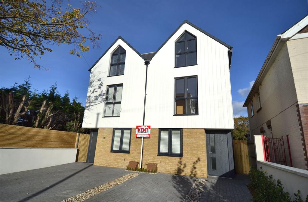 Station Road, Whitstable 3 bed semidetached house £389,995