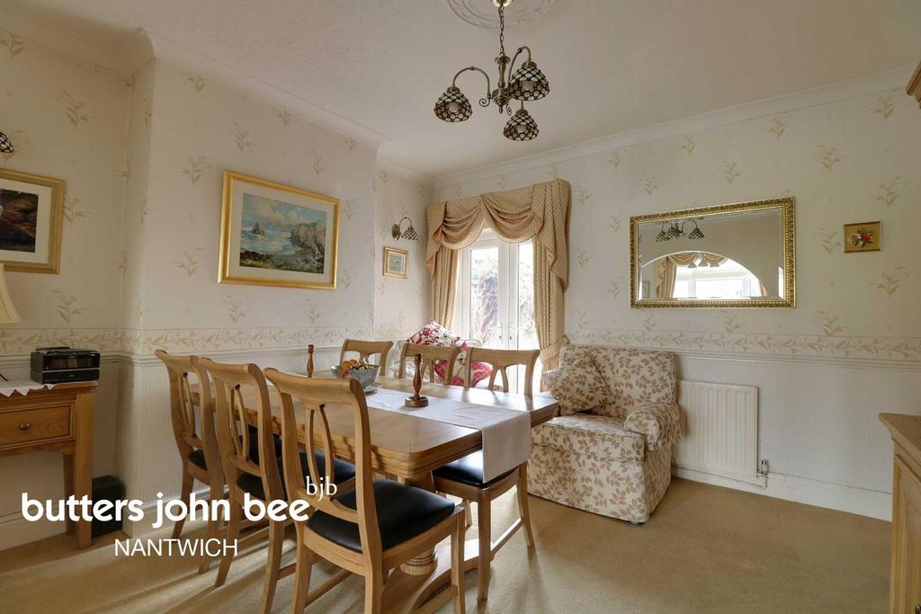 Wistaston Road, Willaston 3 bed semidetached house £215,000