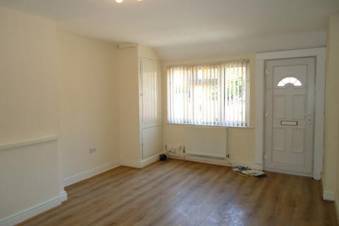 1 bedroom terraced house to rent, Longroyd Crescent North, Leeds LS11