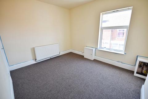 1 bedroom apartment to rent, Wade Street, Burslem
