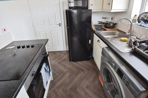 1 bedroom apartment to rent, Wade Street, Burslem