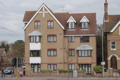 2 bedroom flat to rent - Old Dover Road, Canterbury
