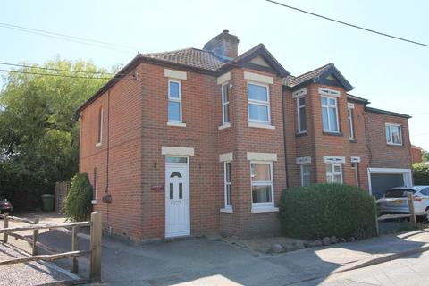 undefined, Waltham Chase, Southampton