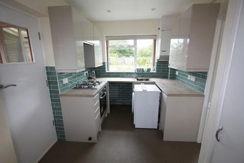 3 bedroom detached house to rent, Honister Heights, Purley