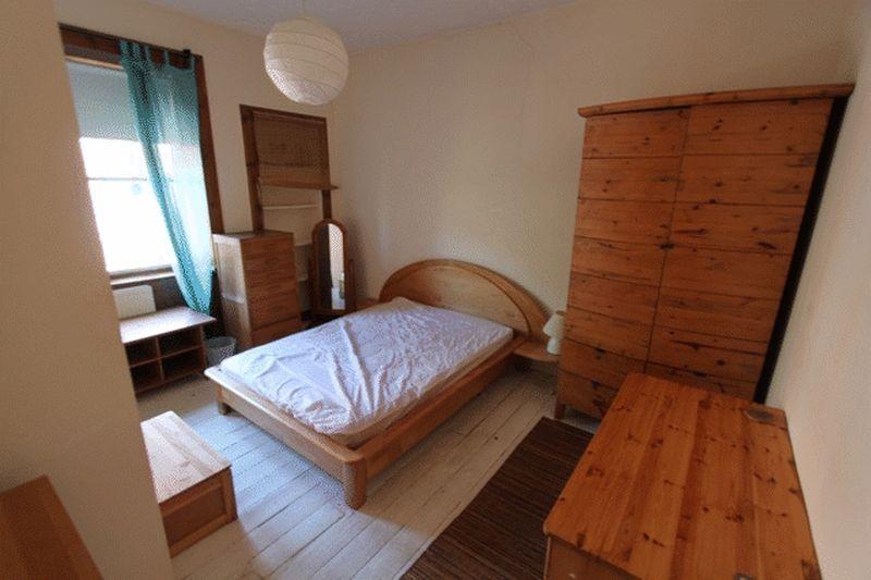 Apartment in Glasgow - View 4
