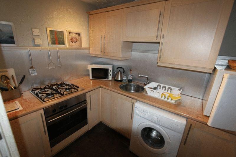 Apartment in Glasgow - More