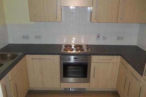 2 bedroom flat to rent, Woodholme Court, Gateacre