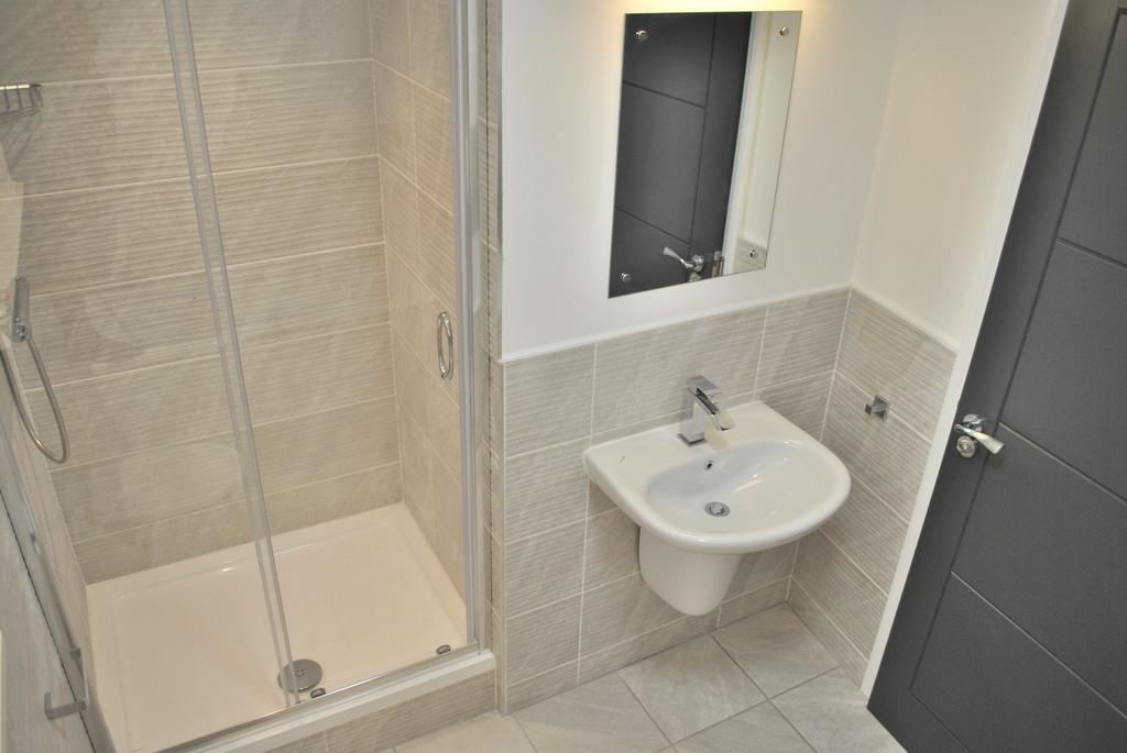 Thermostatic Freestanding Shower