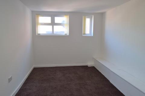 1 bedroom flat to rent, Stamford Street Central, Ashton-under-lyne, OL6