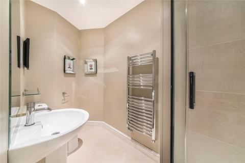 Studio to rent, Eaton Place, Belgravia, London, SW1X