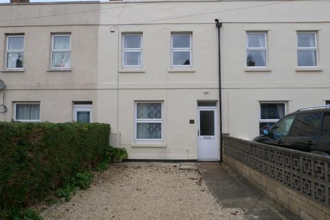 3 bedroom terraced house to rent, Edwy Parade, Gloucester