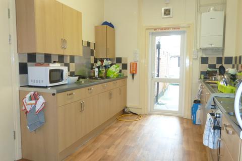 1 bedroom in a house share to rent - Wellington Street, Gloucester