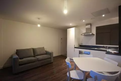 Studio to rent – pohled 4