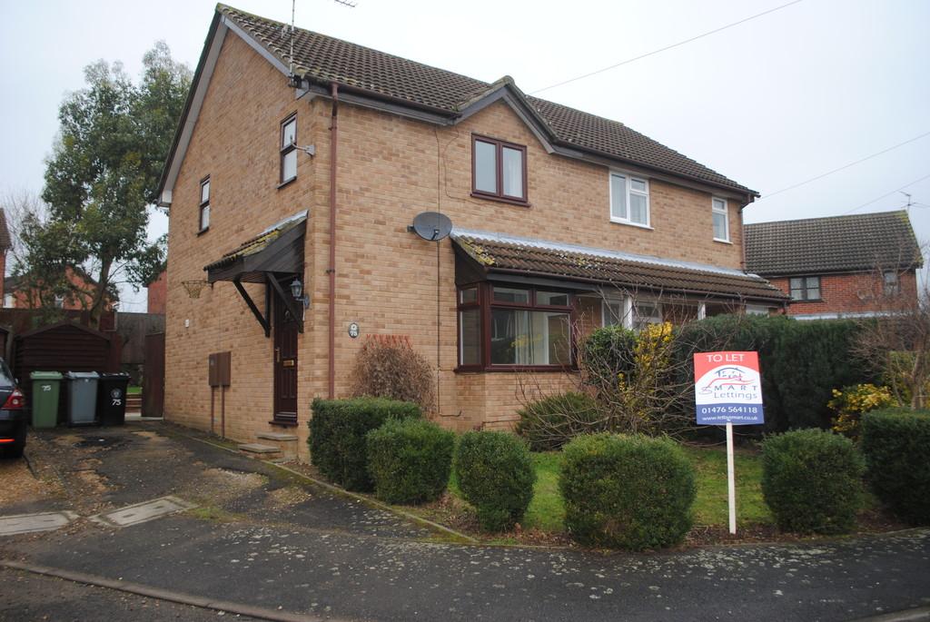 Hazelwood Drive, Grantham 3 bed semidetached house £695 pcm (£160 pw)