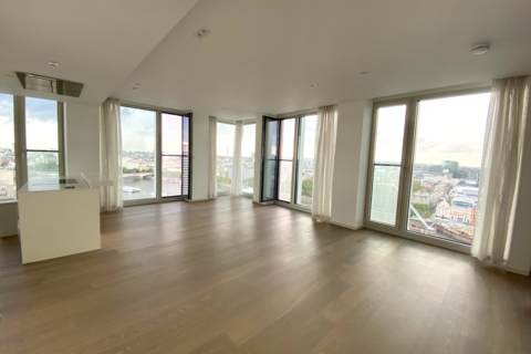 2 bedroom apartment to rent, Southbank Tower, Upper Ground, London, SE1