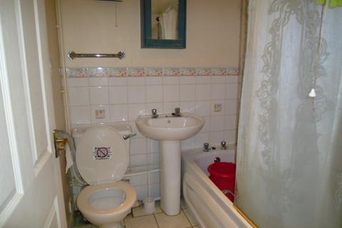 1 bedroom apartment to rent, Middleborough Road, Coundon, Coventry, West Midlands, CV1