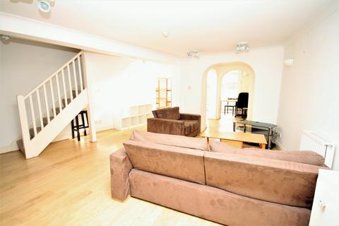 undefined, Grosvenor Avenue, Highbury