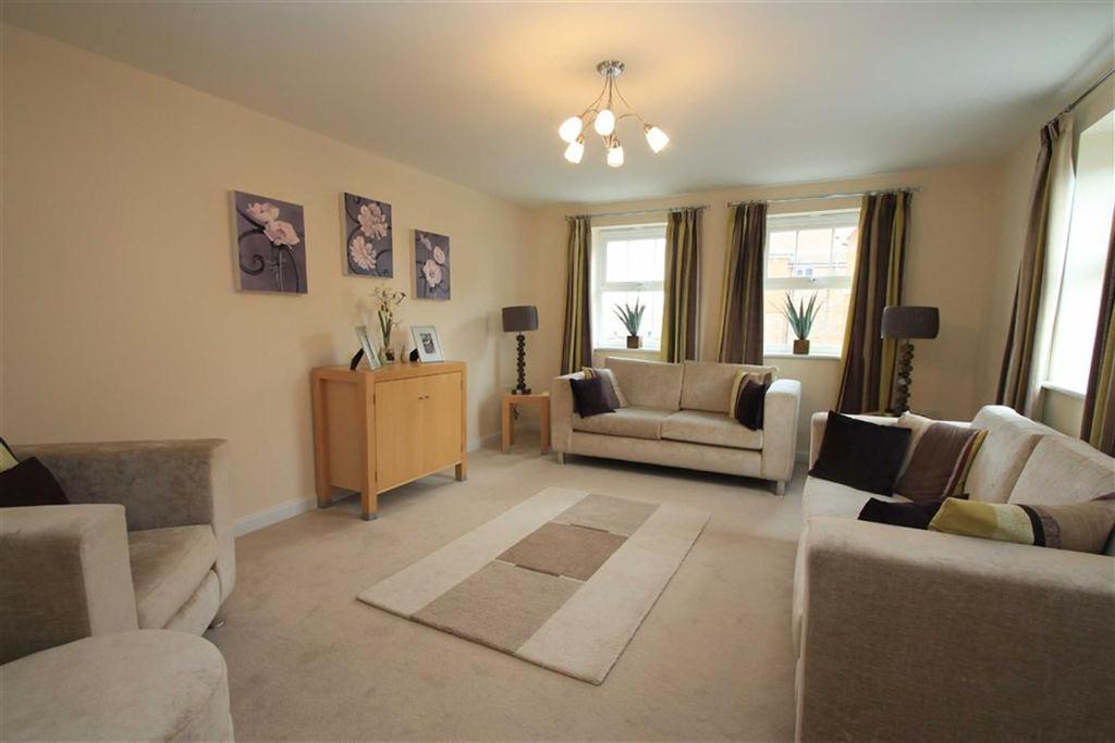 Great Easthall, Sittingbourne, Kent 3 bed semidetached house £229,950