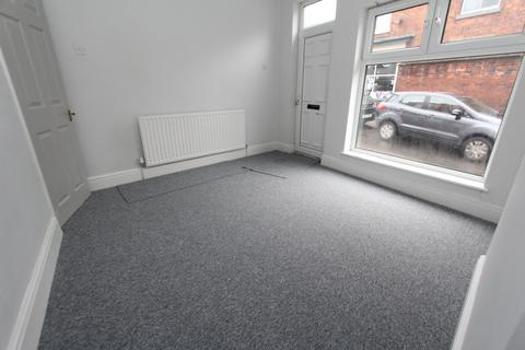 2 bedroom semi-detached house to rent, 22 High Street, Chesterfield