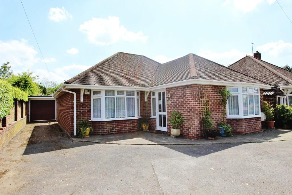 Tamworth Road, Amington 3 bed detached bungalow for sale - £335,000