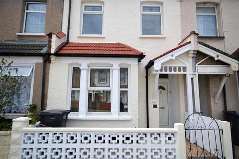2 bedroom terraced house to rent, Cecil Road Croydon, Croydon