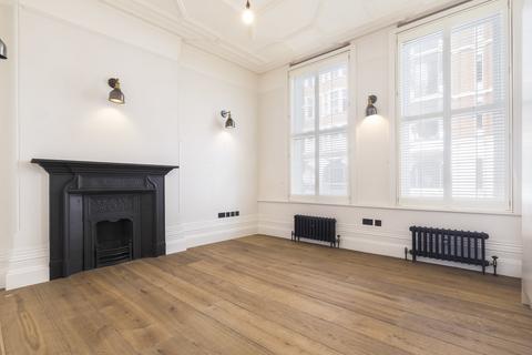 2 bedroom apartment to rent, Shaftesbury Avenue, Chinatown W1