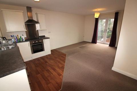 2 bedroom flat to rent, James Park Court