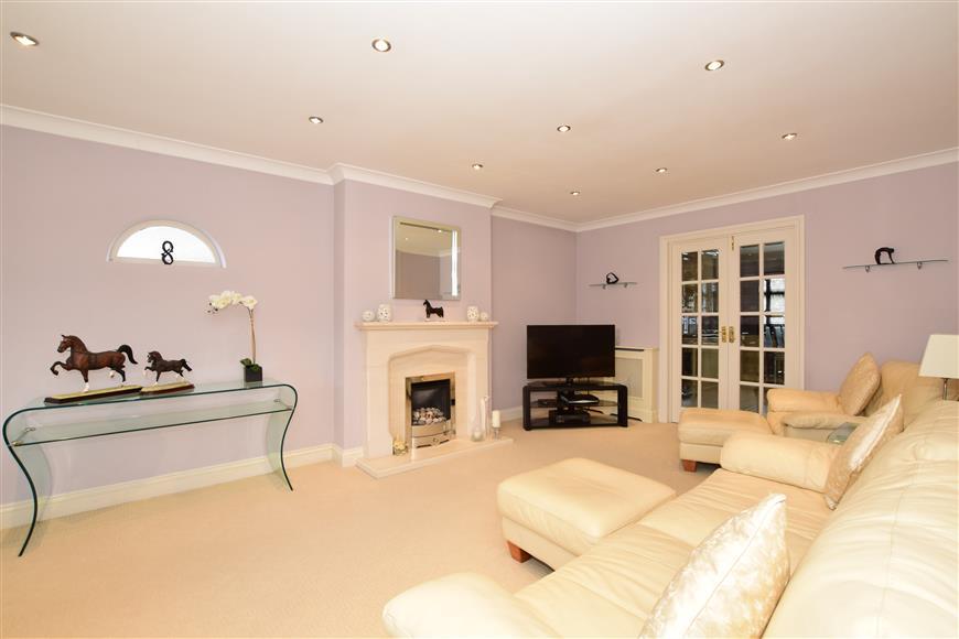 Louvaine Avenue, Wickford, Essex 3 bed detached bungalow £500,000