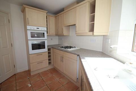 2 bedroom flat to rent, DAVIGDOR ROAD, BRIGHTON