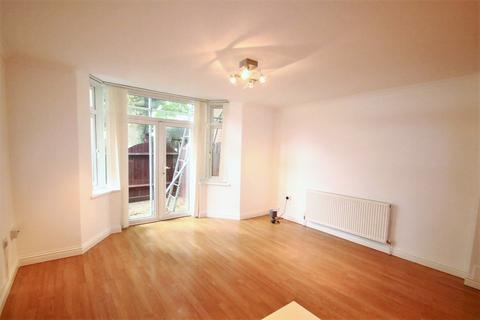 2 bedroom ground floor flat to rent, Mulgrave Road, Croydon