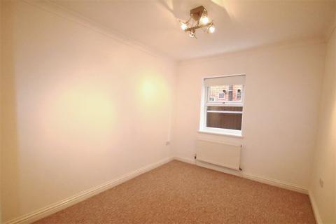 2 bedroom ground floor flat to rent, Mulgrave Road, Croydon