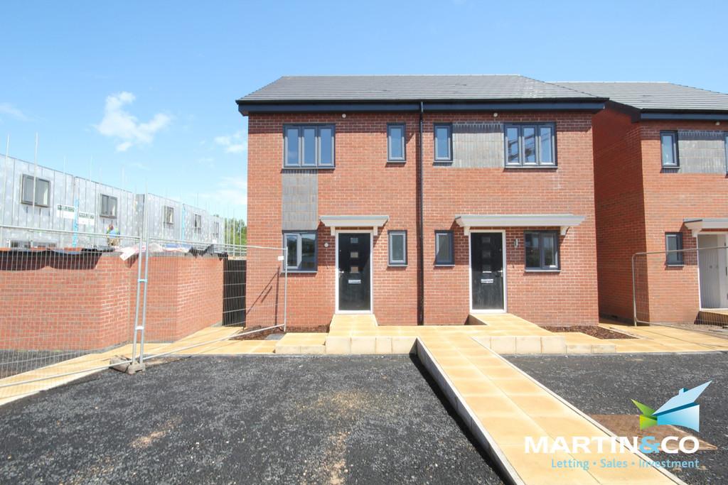 John Guest Close, Smethwick, B66 2 bed semidetached house to rent £1,200 pcm (£277 pw)