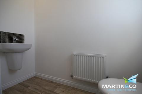 2 bedroom semi-detached house to rent, John Guest Close, Smethwick, B66