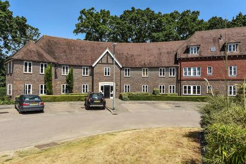 2 bedroom apartment to rent, Ascot,  Berkshire,  SL5