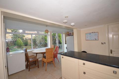 5 bedroom detached house to rent, Denmark Road, Winton, Bournemouth