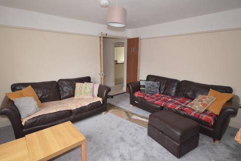 5 bedroom detached house to rent, Denmark Road, Winton, Bournemouth