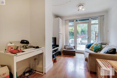 1 bedroom flat to rent, Courtney road, Highbury