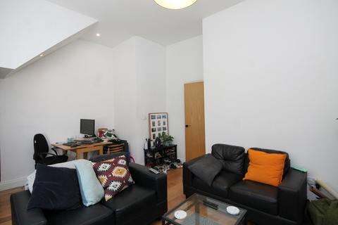 1 bedroom flat to rent, Burghley Road, Kentish Town, NW5